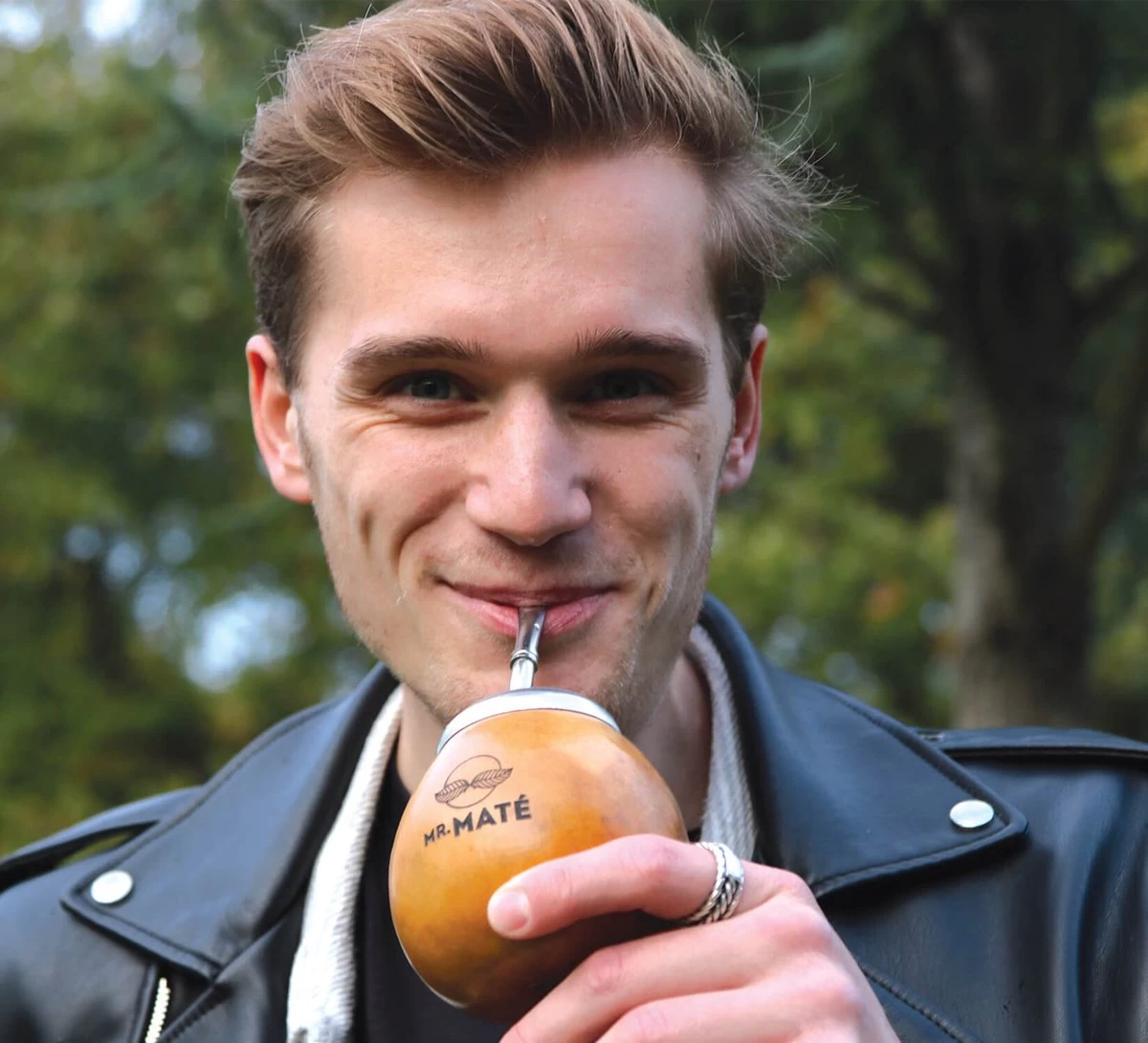 Yerba Mate Starterspakket Compleet - Traditionele Kalebas + Bombilla - Original Maté 150g 4 Yerba Mate Starterspakket Compleet - Traditionele Kalebas + Bombilla - Original Maté 150g - Afbeelding 2