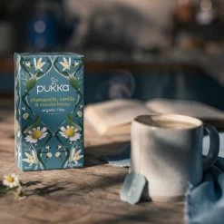 Pukka Chamomile Vanille & Manuka Honing Thee 13 Pukka Chamomile Vanille & Manuka Honing Thee -Eten En Drinken 1200x1200 128