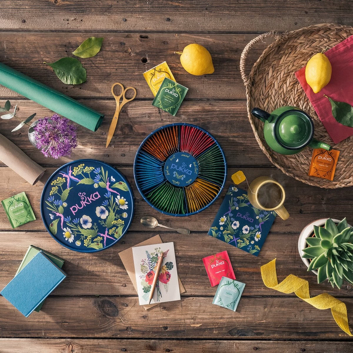 Pukka Dayround Wellness Box - 6 Blends Biologische Kruidenthee, Ook Leuk Als Verjaardagscadeau Voor Hem En Haar, 90 Theezakjes - Theedoos 6 Pukka Dayround Wellness Box - 6 Blends Biologische Kruidenthee, Ook Leuk Als Verjaardagscadeau Voor Hem En Haar, 90 Theezakjes - Theedoos - Afbeelding 4