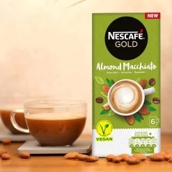 Nescafé Gold Almond Macchiato Oploskoffie - 6 Doosjes à 6 Zakjes -Eten En Drinken 1200x1200 338