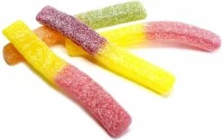 Red Band Zure Frieten 1 Pot à 100 Stuks - Zacht Snoep - Zure Winegums Met Fruitsmaak -Eten En Drinken 1200x755 1