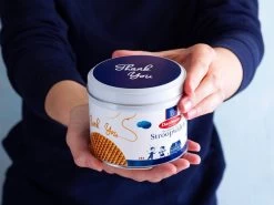 Stroopwafel Cadeau Blik 'Thank You' - Doos Met 6 Blikjes - 230 Gram Per Blik - 8 Stroopwafels Per Blik (48 Koeken ) -Eten En Drinken 1200x899 10